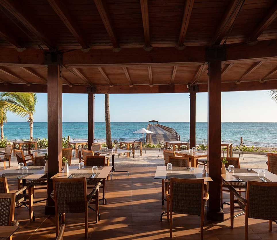 Selectour Carol' Voyages Nous vous ferons aimer le monde rep dom hotel impressive punta cana restaurants bars