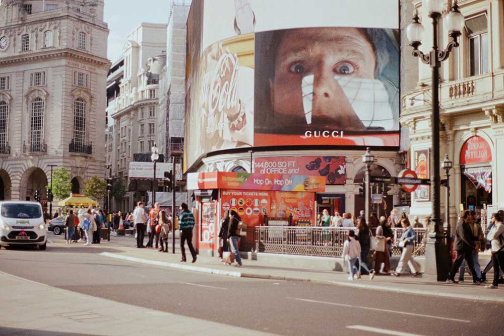 Selectour Carol' Voyages Nous vous ferons aimer le monde royaume uni escapade a londres picadilly circus